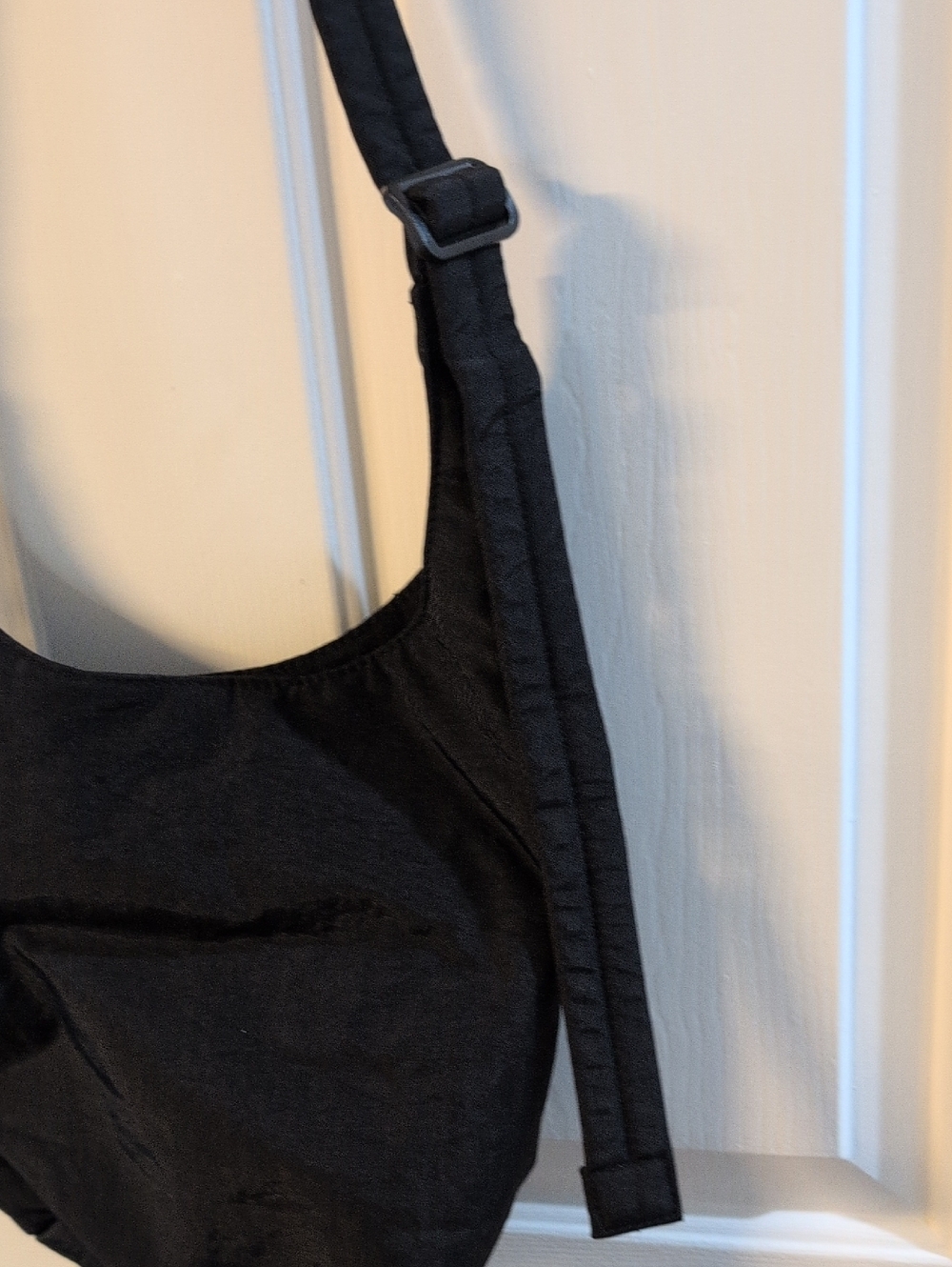 Small Nylon Sling Baggu - Picture 6 of 11